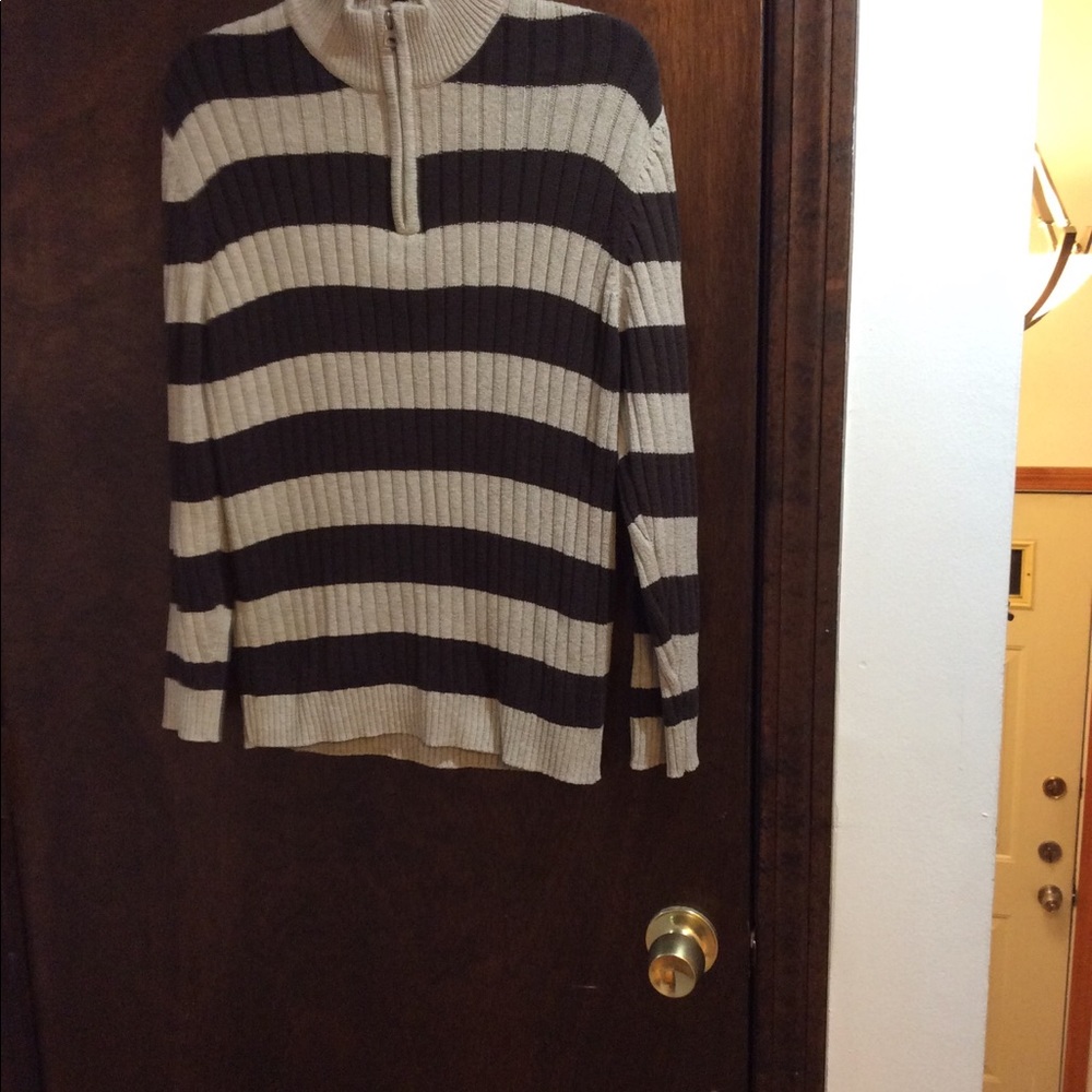 /2 zipper sweater